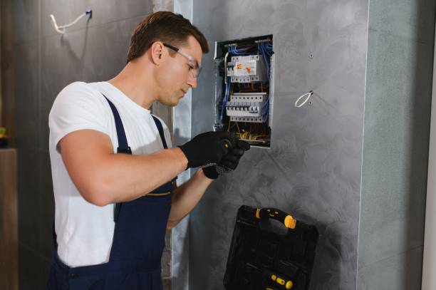 Best Affordable Emergency Electrician  in Newport Beach, CA